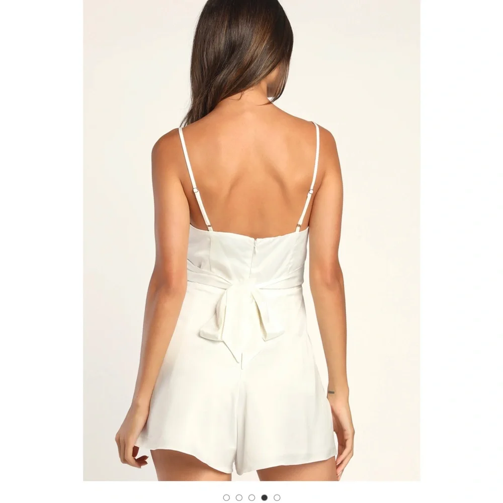 Romper - Picture 2 of 3